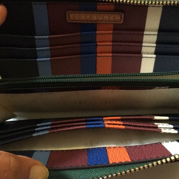 Tory Burch continental wallet - Picture 6 of 6